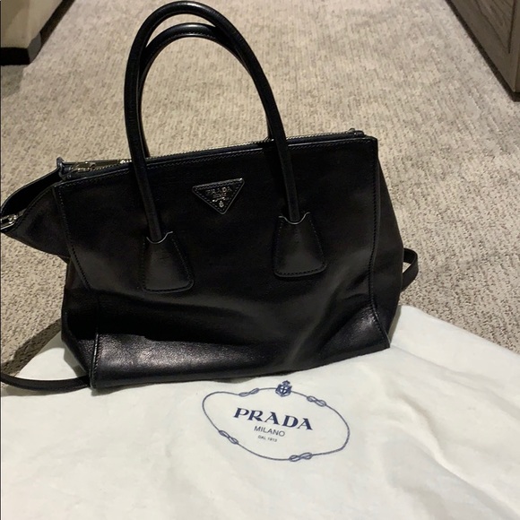 Prada top handle bag with cross body strap - Picture 5 of 8
